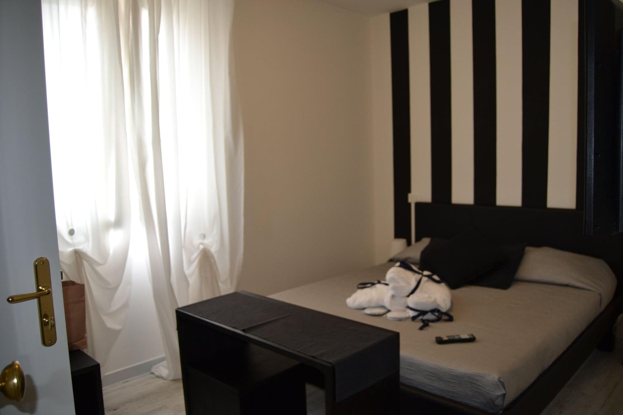 Hotel Butterfly Torre del Lago Puccini Kültér fotó