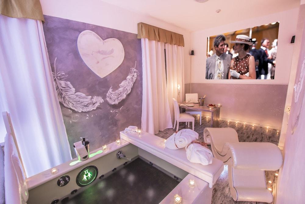 Hotel Butterfly Torre del Lago Puccini Kültér fotó