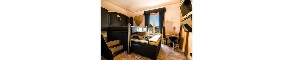 Hotel Butterfly Torre del Lago Puccini Kültér fotó