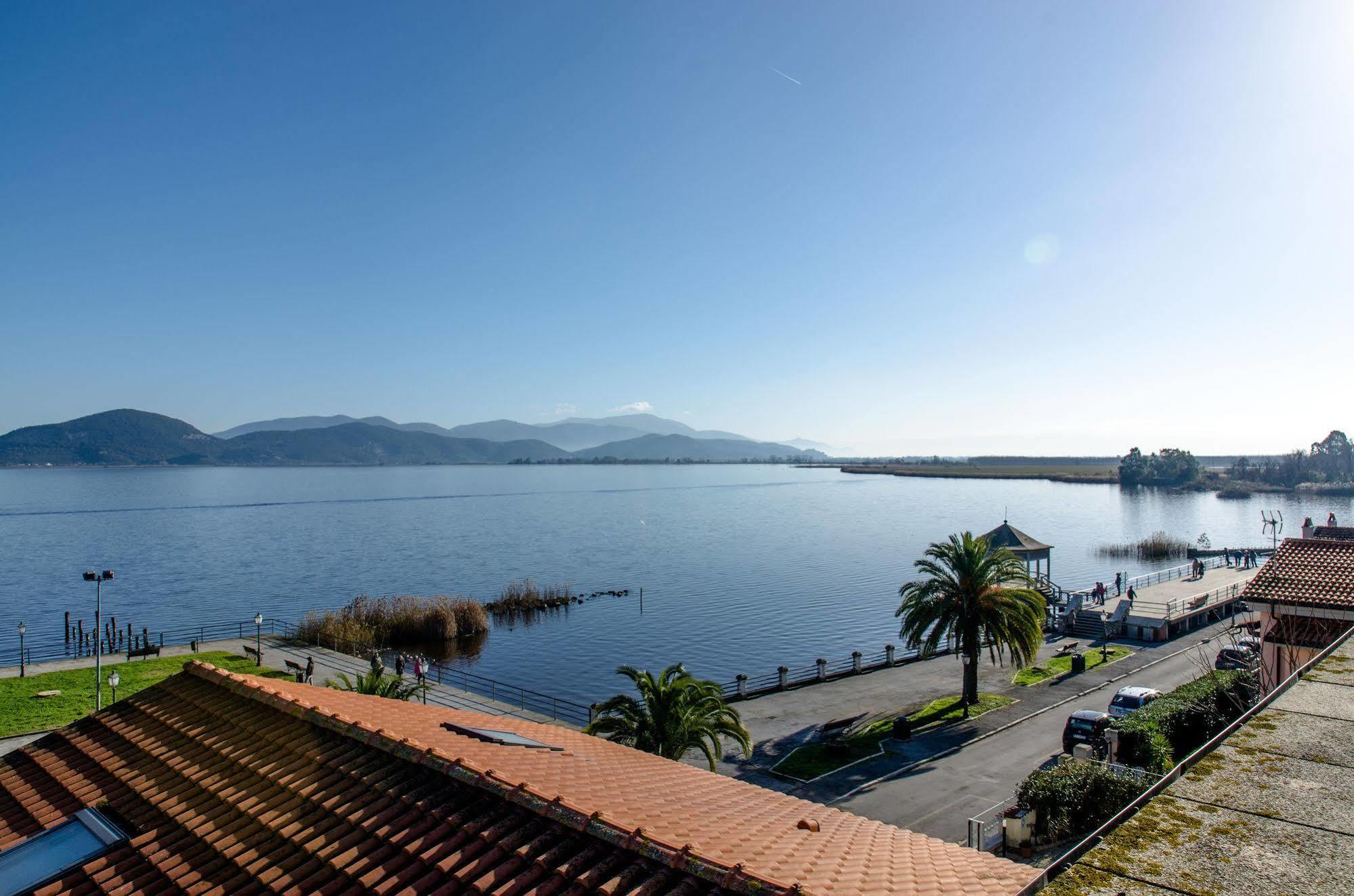 Hotel Butterfly Torre del Lago Puccini Kültér fotó